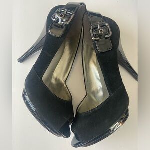 Black Suede heels. These shoes are so classy.